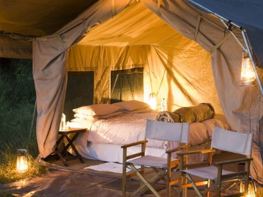Mobile Safari tent Chobe national Park